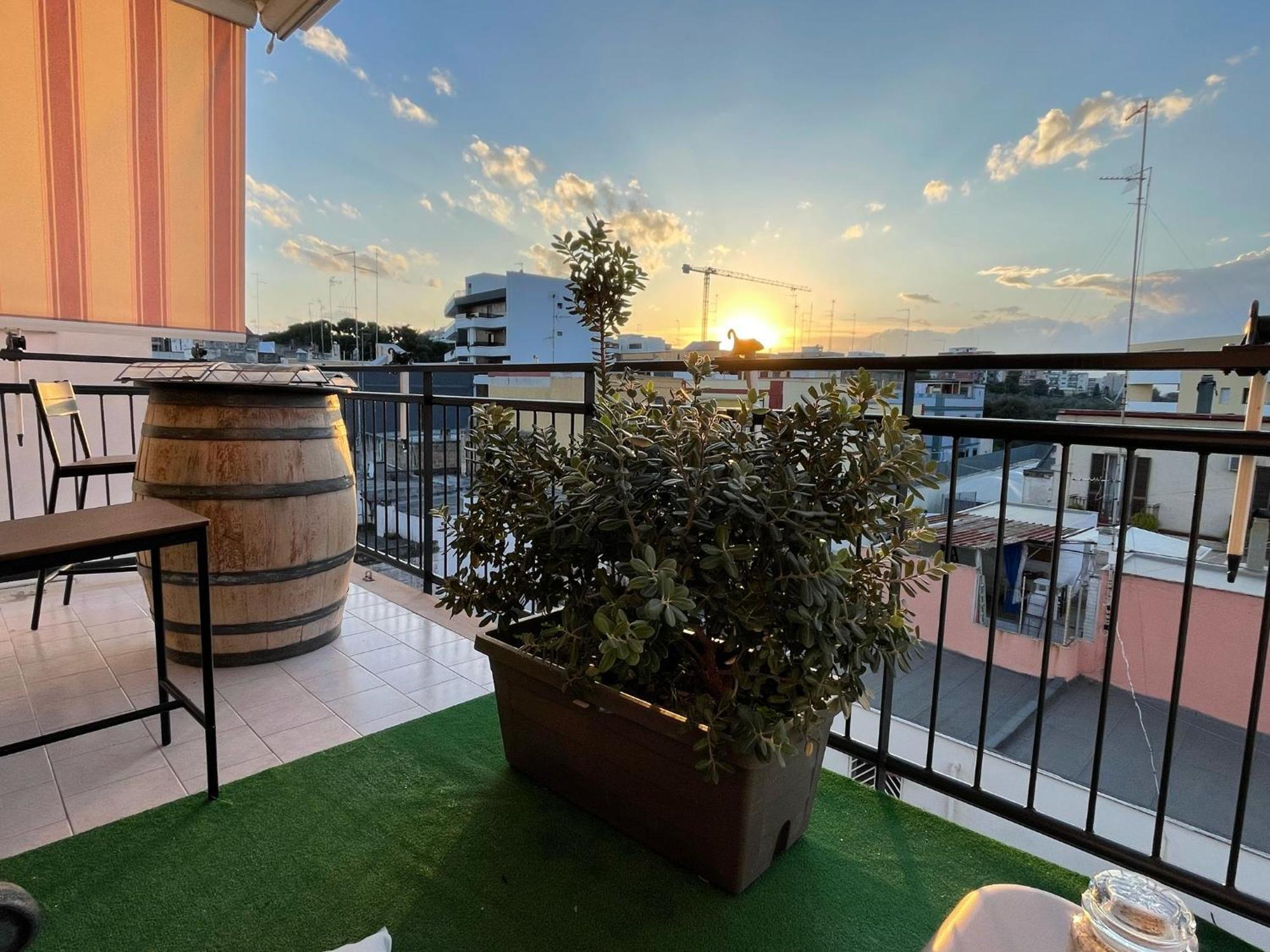 Wanderlust House Hotel Bari Ngoại thất bức ảnh